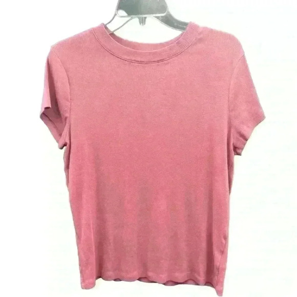 a new day Tops - A New Day XXL Stretchy Tee in excellent condition!